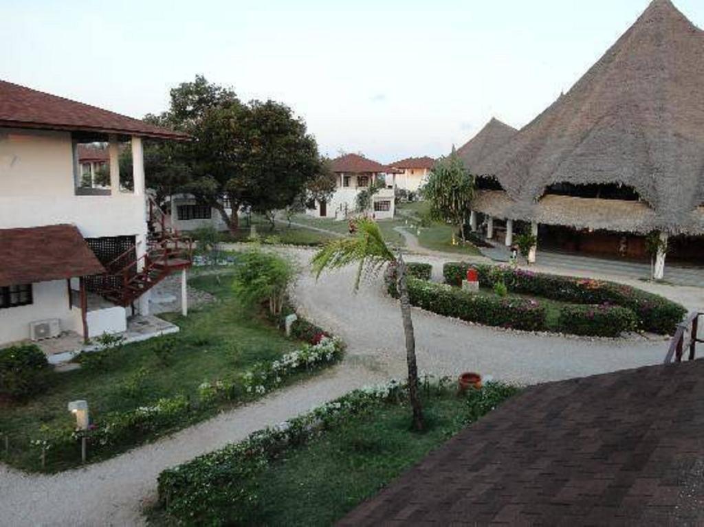Garoda Resort Malindi Exterior photo